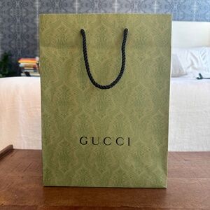 Gucci Shopping Bag Classic Green Authentic